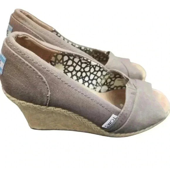 Toms Calypso Wedge Espadrille Sandal Peep Toe Taupe Grey Women's size  6 - Picture 5 of 13